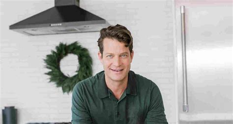 Nate Berkus Shares Holiday Design Tips For The Rich & Famous