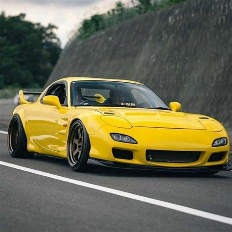 Yellow Mazda RX-7 Turbo Rotary | Mazda rx7, Jdm cars, Best jdm cars