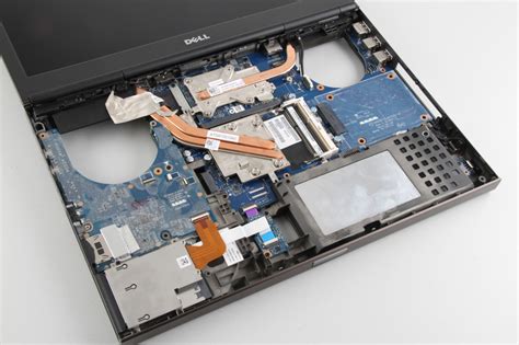 Dell Precision M4800 disassembly and RAM, HDD upgrade options | MyFixGuide.com