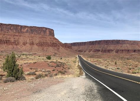 Scenic byway 128, Utah : r/RoadPorn