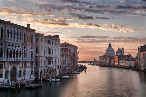 Best Tips and Locations for Venice Photography