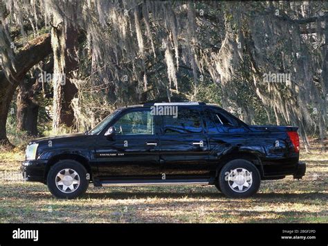 2002 Cadillac Escalade EXT Pick Up truck Stock Photo - Alamy