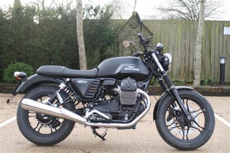 MOTO GUZZI V7 II STONE BLACK MG MATT BLACK STONE BRAND NEW UNREGISTERED ...