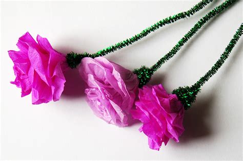 Crepe Paper Roses | Kids' Crafts | Fun Craft Ideas | FirstPalette.com