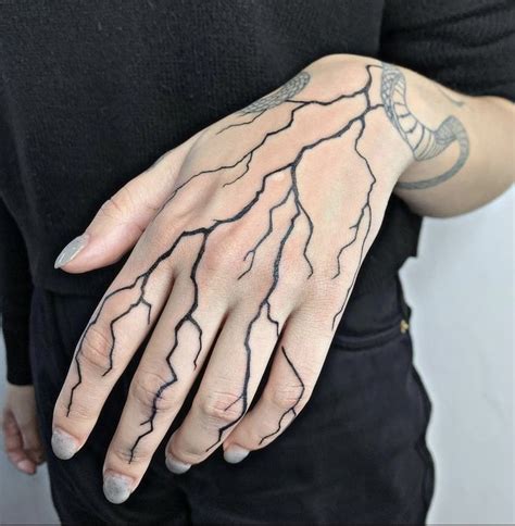 Pin by 𝐞𝐩𝐢𝐠𝐫𝐚𝐟𝐟𝐢𝐬𝐭 on TATTOO | Hand tattoos, Hand tattoos for guys, Small hand tattoos