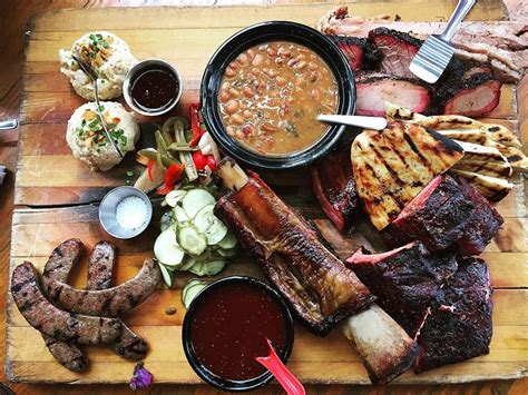 10 of the Best BBQ Spots in Fort Worth Right Now - Syndicate Cowtown Smoke Down