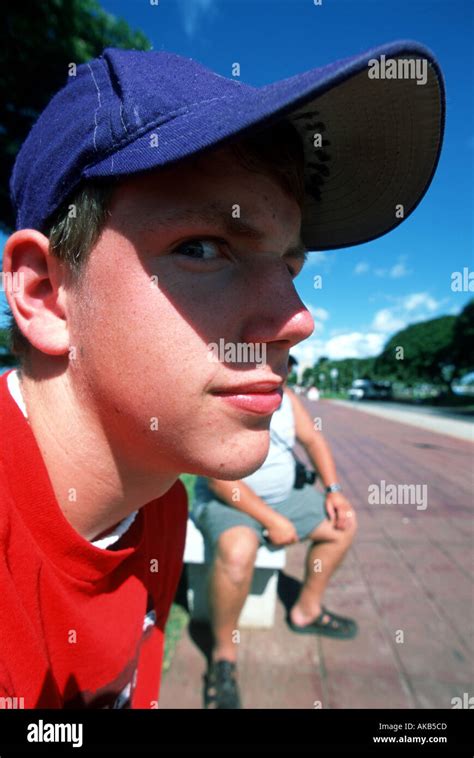 Sideways baseball cap hi-res stock photography and images - Alamy