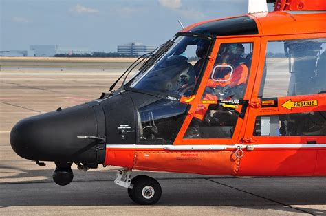 US Coast Guard Air Station Houston Aerospatiale MH-65C Dol… | Flickr