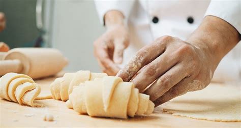 Your Guide to Working with Different Types of Pastry Dough - LionsDeal