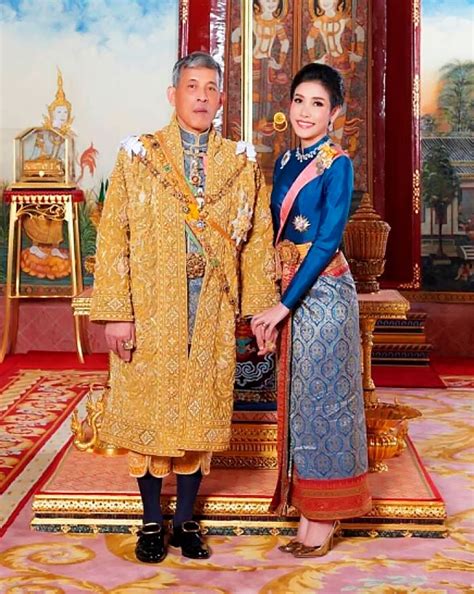 Thai King Pardons Former Concubine & Flies Her To Join His Harem In ...