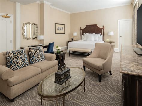 Standard Rooms | The Roosevelt New Orleans