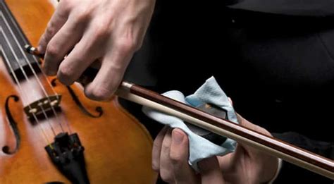 What Is Rosin And How To Use It On A Violin Bow? | Ted's List