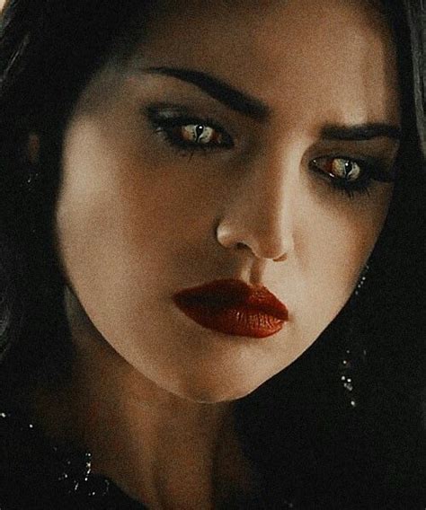 Eiza Gonzalez as Santánico Pandemonium | Eiza gonzalez, Dusk till dawn ...