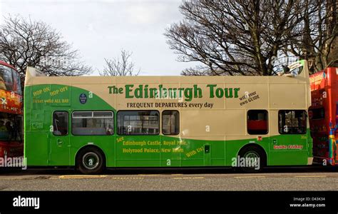 Bus tour hi-res stock photography and images - Alamy