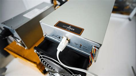 Miningtek Antminer Z15 Pro 450K Sol/s Equihash Miner - PSU Included