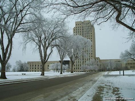 North Dakota State Capitol During Winter - Bismarck, North Dakota ...