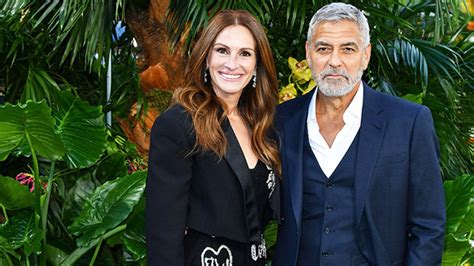 Julia Roberts & Amal Clooney Stun At ‘Ticket To Paradise’ Premiere – Hollywood Life