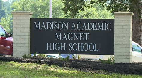 Madison Academic Magnet High School inches closer to new location - WBBJ TV