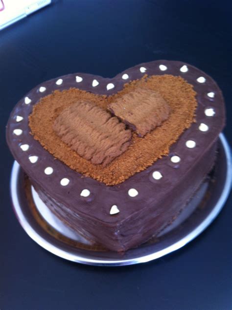 Love choc cake Cakes, Desserts, Food, Tailgate Desserts, Deserts, Cake Makers, Kuchen, Essen, Cake