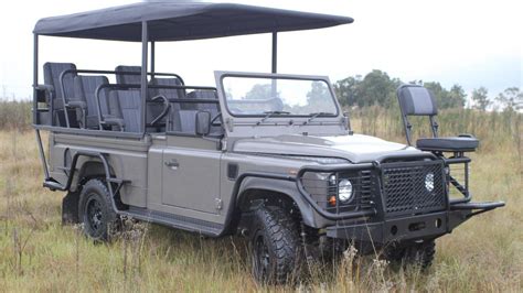 Land Rover Defender Safari EV concept revealed