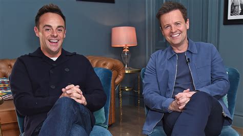 Ant and Dec delight fans with INCREDIBLE reunion photo with Cat Deeley ...