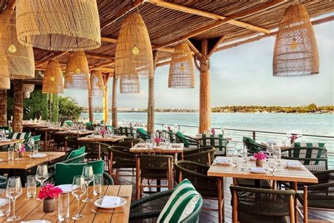 12 Wonderful Waterfront Dining Destinations To Check Out In Miami