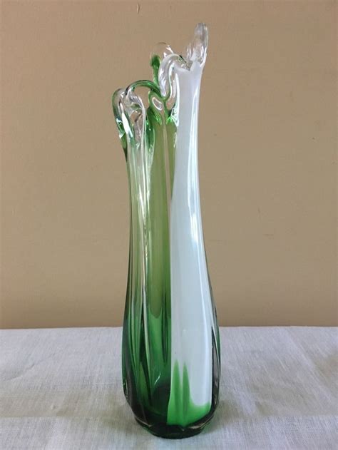 Clear, white and green pulled glass swung vase. Murano? 9” tall. | Vase, Colored vases, Glass