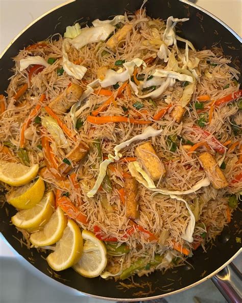 Vegetarian Pancit Bihon | Recipe | Vegetarian pancit recipe, Pancit ...