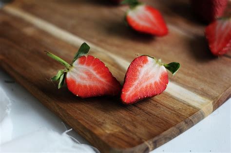 Tips for Drying Fresh Fruit Without A Food Dehydrator - Weavers Orchard