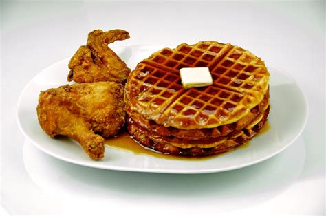 Lo-Lo’s Chicken & Waffles | Best Soul Food in Las Vegas