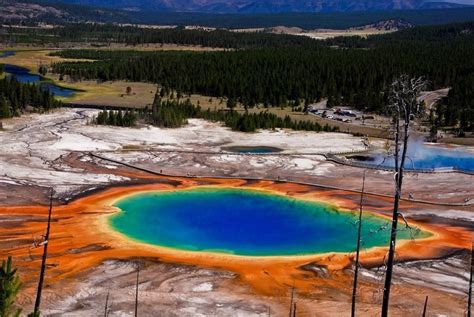 Gran Prismatic Spring, Yellowstone. | National parks, Breathtaking ...