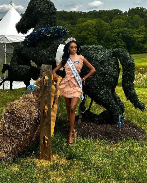 Miss Delaware USA 2023 Noa Mills