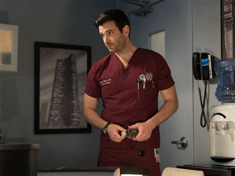 Chicago Med : qui est Colin Donnell, alias le Dr Connor Rhodes... - Télé Star