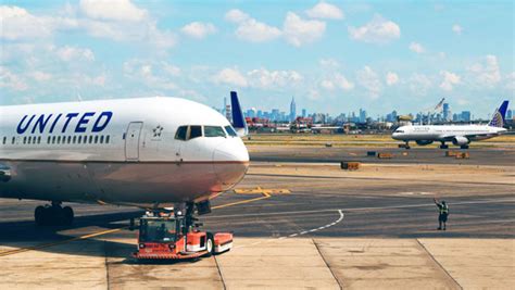 United Airlines Newark - EWR Airlines | Vista Parking