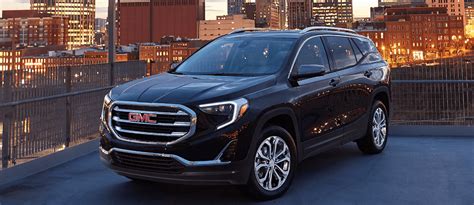 2020 GMC Terrain Towing Capacity | Payload, Cargo Space | Chevrolet ...