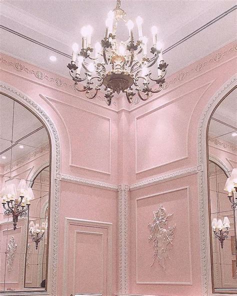 The pink palace 💗🏛️ | angelicacruzbarrera | Vintage posterler