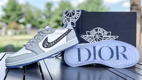 (The MUCH CHEAPER Alternative) Dior x Air Jordan 1 Low Review and On Foot! - YouTube