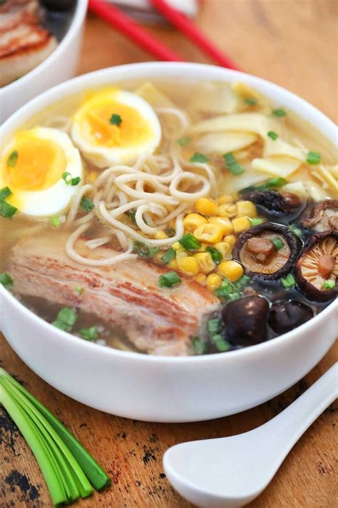 Homemade Tonkotsu Ramen (With Video Recipe) | Scrambled Chefs