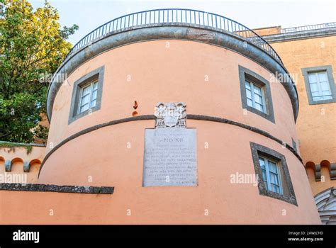 Castel gandolfo pope hi-res stock photography and images - Alamy