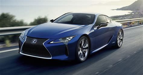 2017 Lexus LC500h hybrid equals seductive tech