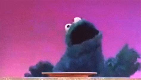 Cookie Monster Dancing GIF - Find & Share on GIPHY