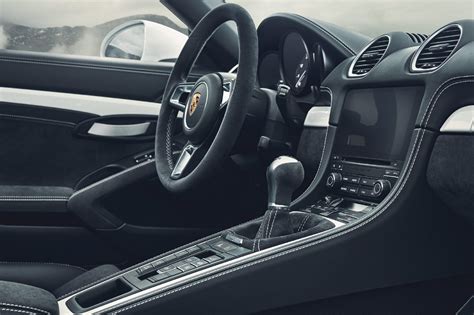 2019 Porsche 718 718 Spyder Interior image, Pictures, Photos | WapCar