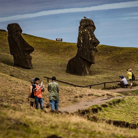 Truck Crashes Into An Easter Island Statue The New York Times Easter ...