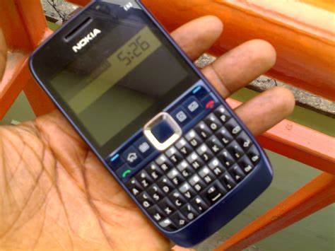 Neat Used Nokia N72 still available for sale @ 11k (see pics inside ...