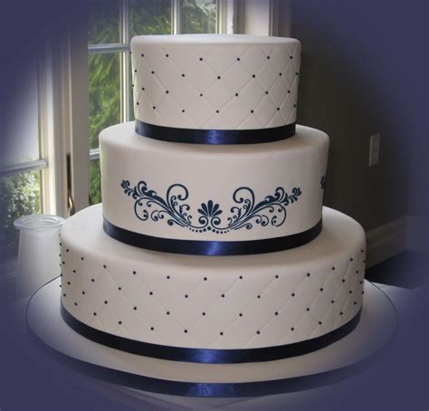 Beautiful Bridal: Navy Blue Wedding Cakes