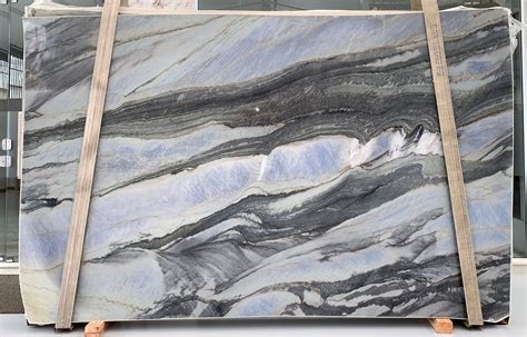 Quartzite Slabs — Earth Stone Colours