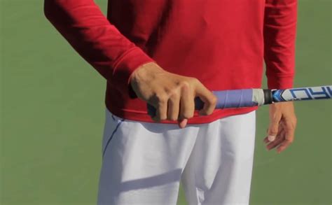 Tennis Forehand Grip: Where To Place The Index Finger | Tennis Evolution