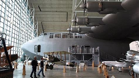 Museum to take ownership of historic Howard Hughes plane, Spruce Goose ...