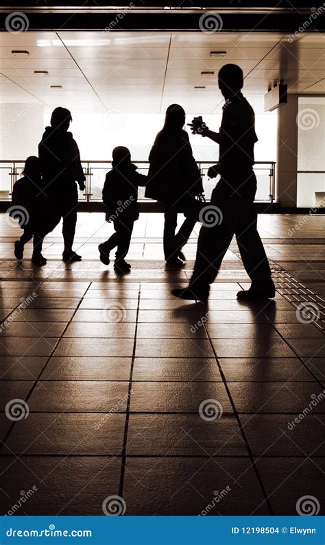 Family Silhouette On The Road In Tree Alley, Winter Background Stock ...