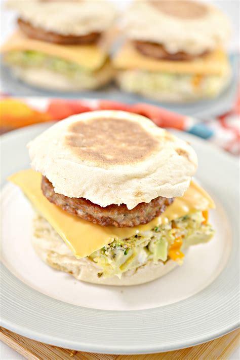 Make Ahead Weight Watchers Breakfast Sandwiches - Life She Has